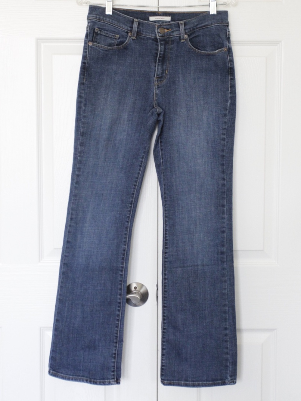 Levi's Classic Boot Cut Size 27